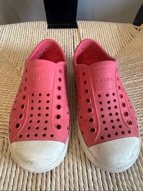 Native Kids Slip-On Water Shoes in Pink with White Toe